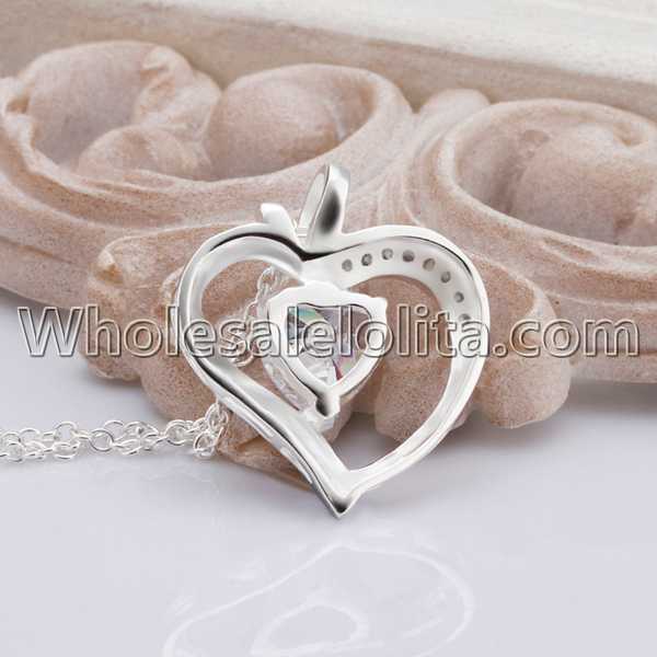 Fashionable Platinum Necklace with Dual Layer Heart Pendant for Versatile Occasions